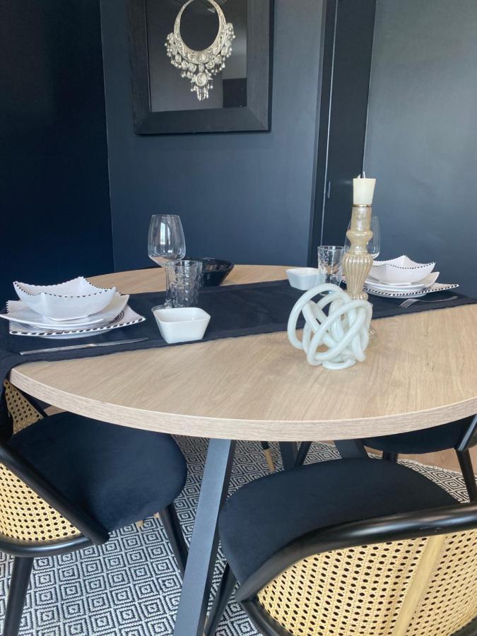Appartement Le Boudoir Du Palais Climatise & Luxueux *